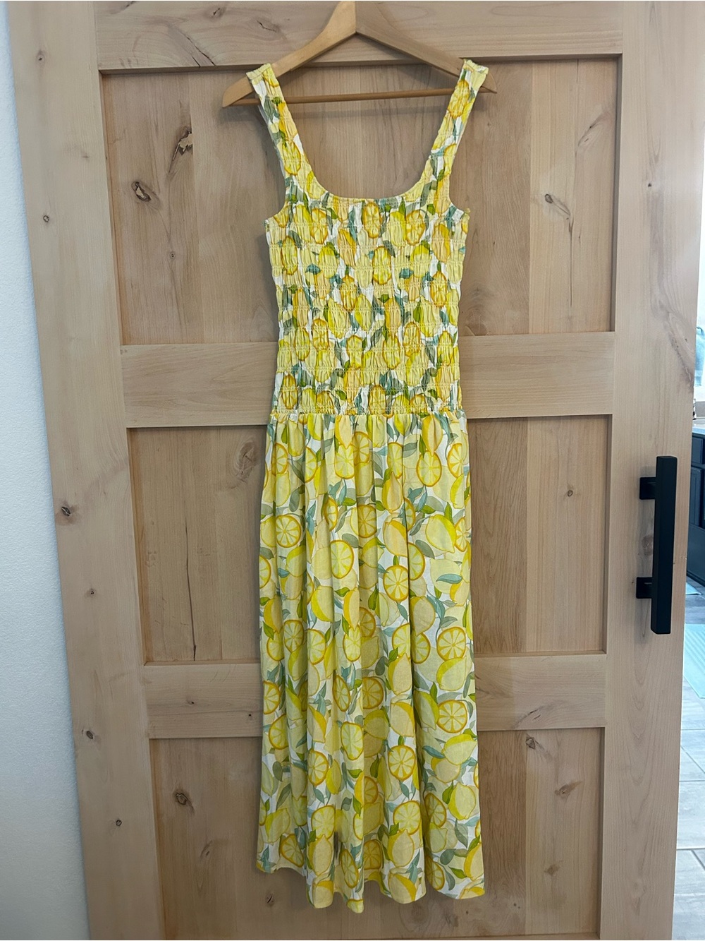 Avec Les Filles Yellow linen blend Lemon-Print sleeveless smocked summer Dress M